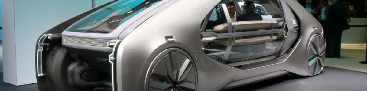 Renault EZ-GO: Robô-veículo para a mobilidade urbana partilhada