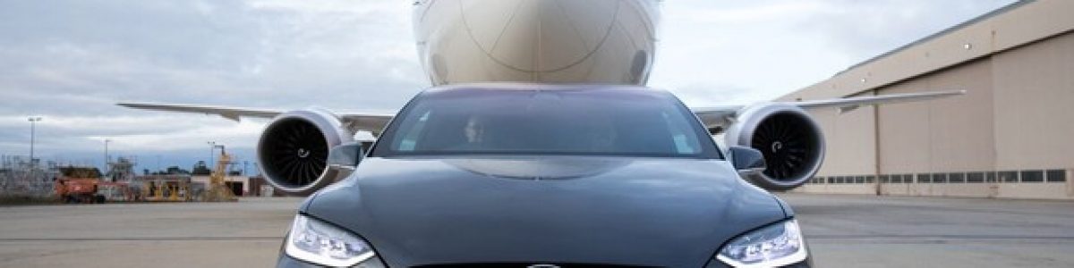 Será um Tesla capaz de rebocar um Boeing 787-9 Dreamliner?