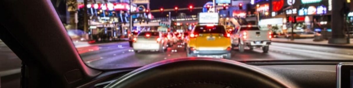 Audi: Veículos vão ligar-se a semáforos e ter informação no painel