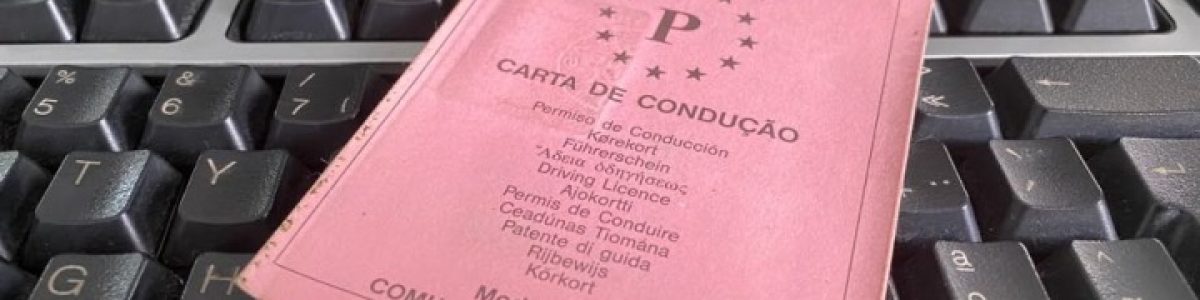 A sua carta de condução está em mau estado? Peça uma nova