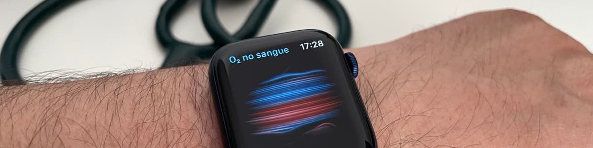 Estudo: Apple Watch e Fitbit podem detetar efeitos COVID-19 de longo prazo