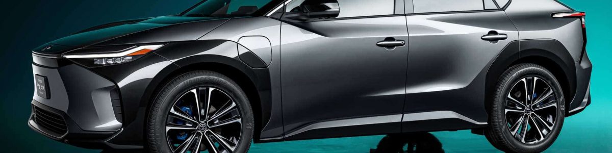 Toyota bZ4X: Veículo totalmente elétrico com 450 km de autonomia