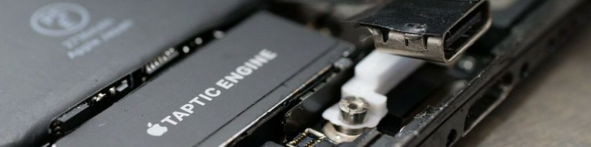 Primeiro iPhone com porta USB-C vendido por cerca de 75 mil euros!