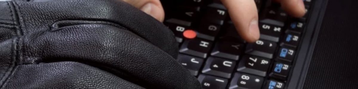 Professor identificado por suspeita de roubo de portátil a aluna