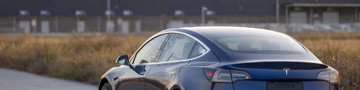 Carros Tesla estão a parar “repentinamente”! Já há muitas queixas