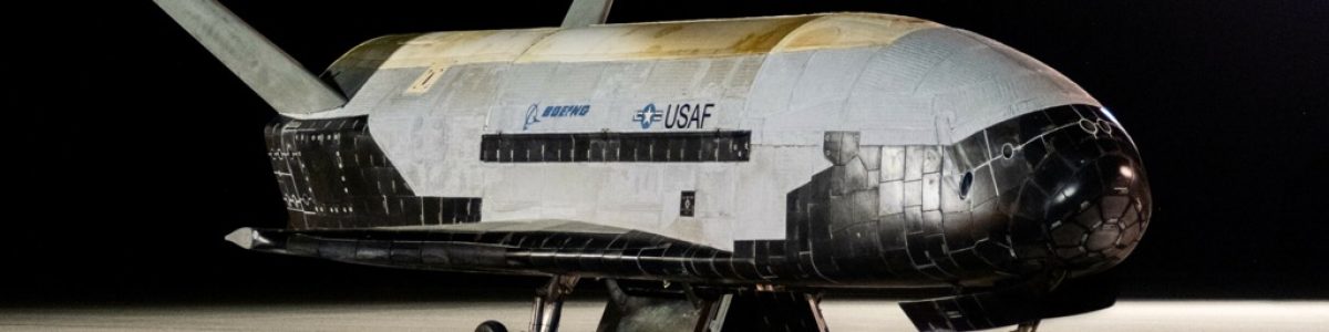 Drone X-37B militar dos EUA já regressou à Terra (908 dias em órbita)
