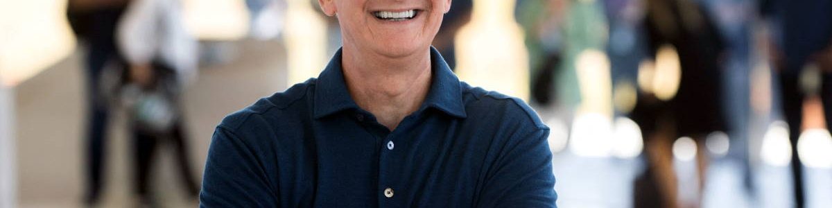 Tim Cook pede corte de 40% da sua remuneração enquanto CEO da Apple